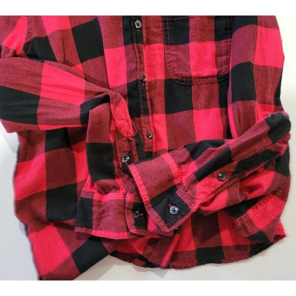 SO Juniors red black plaid long sleeve button-down cozy flannel - medium - Picture 5 of 9